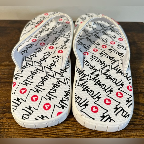Airwalk Men’s Deck26 White/Black Flip Flops NWT Various Sizes - Picture 3 of 5